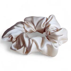 100% Mulberry Silk Scrunchie in Champagne