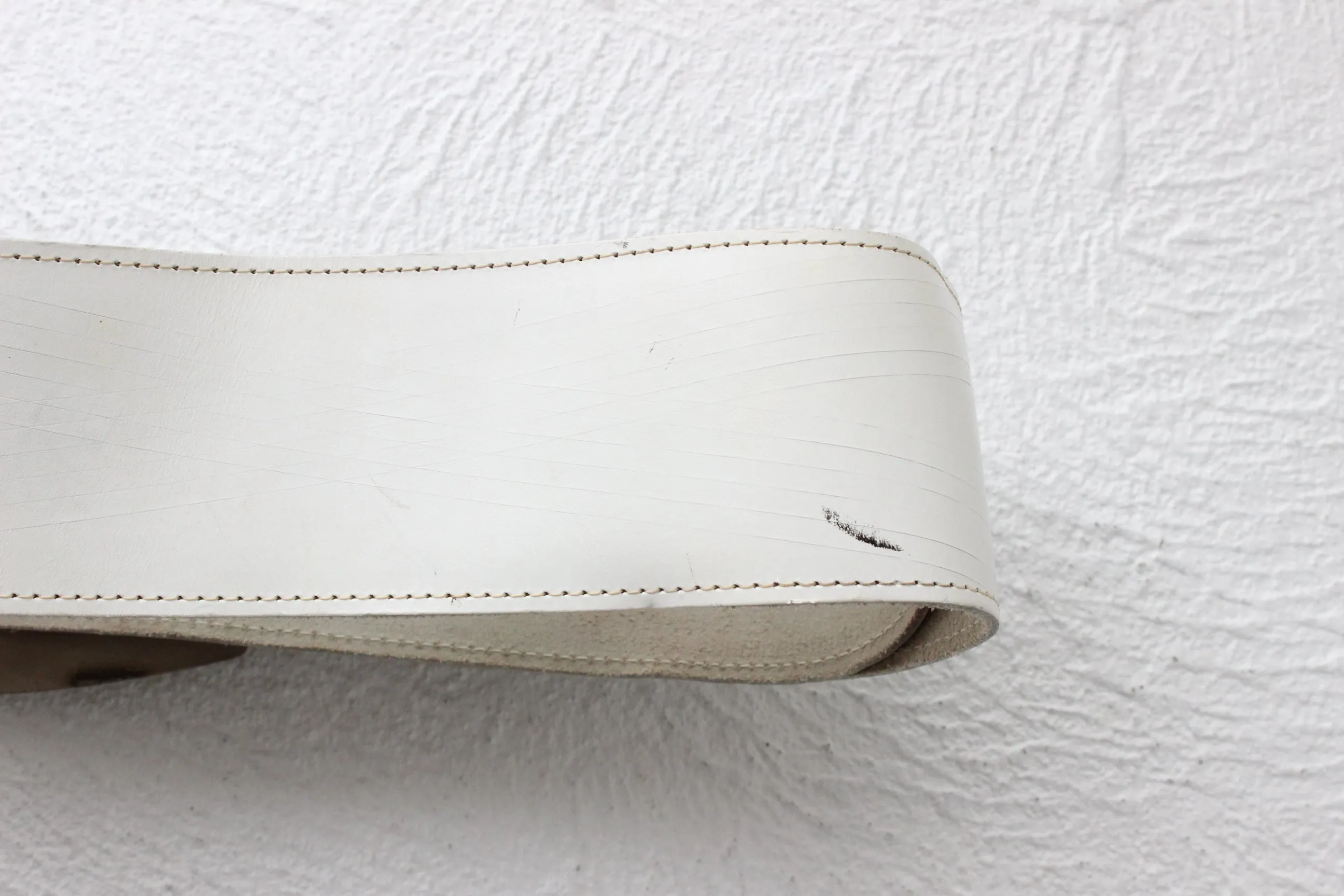 80s White Leather Belt w/ Oversized Silver Buckle