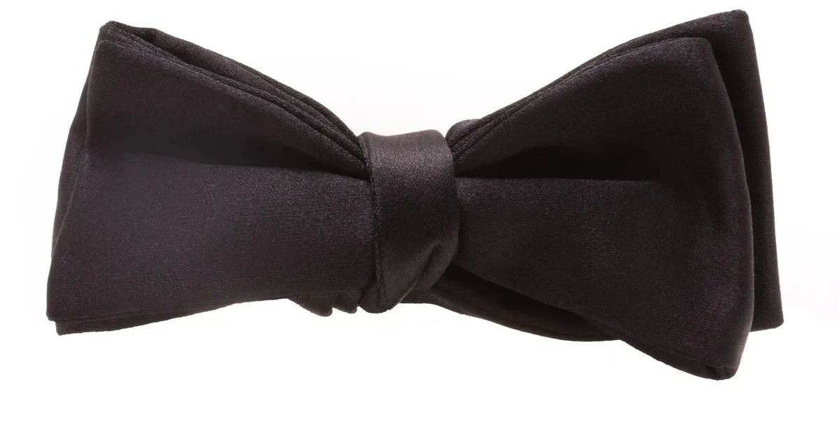 Batwing Bow Tie