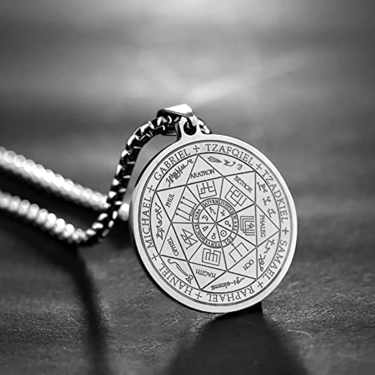 Men's Necklace,7 Archangel Seal Pendant Protection Necklace Stainless Steel Men's Spiritual Amulet Protection Amulet Healing Jewelry Saint Michael Pendant