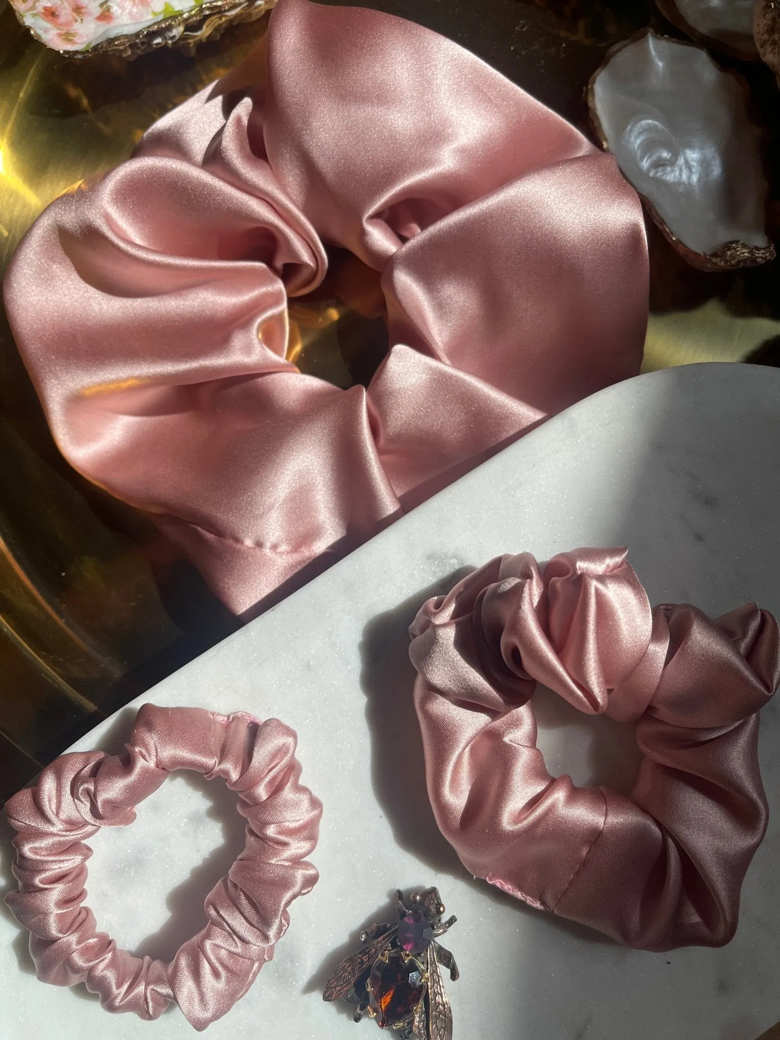 XL size Pure 100% Mulberry silk Jumbo scrunchie, heatless curls